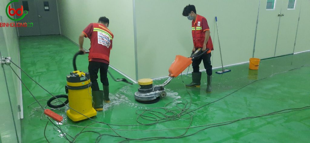 Phủ bóng sàn nhà - Vệ sinh công nghiệp Bình Phước trọn gói